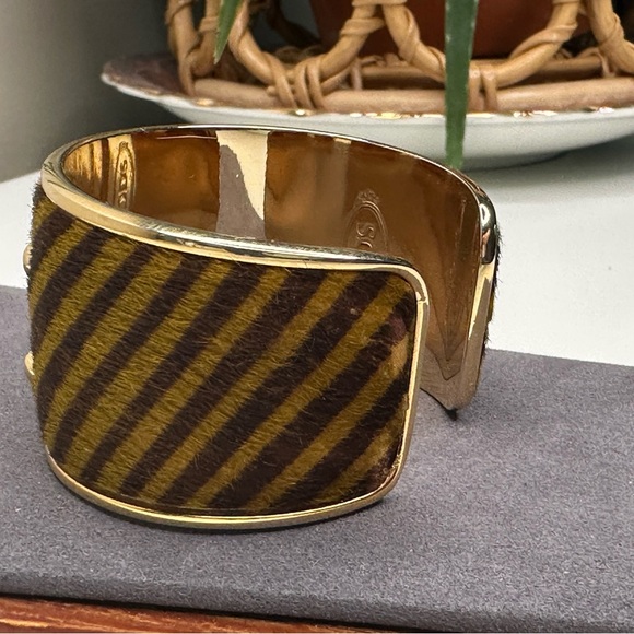 Tod’s Tiger Stripe Pony Hair Cuff Bracelet | Gold Studded Statement Bangle - Picture 4 of 10